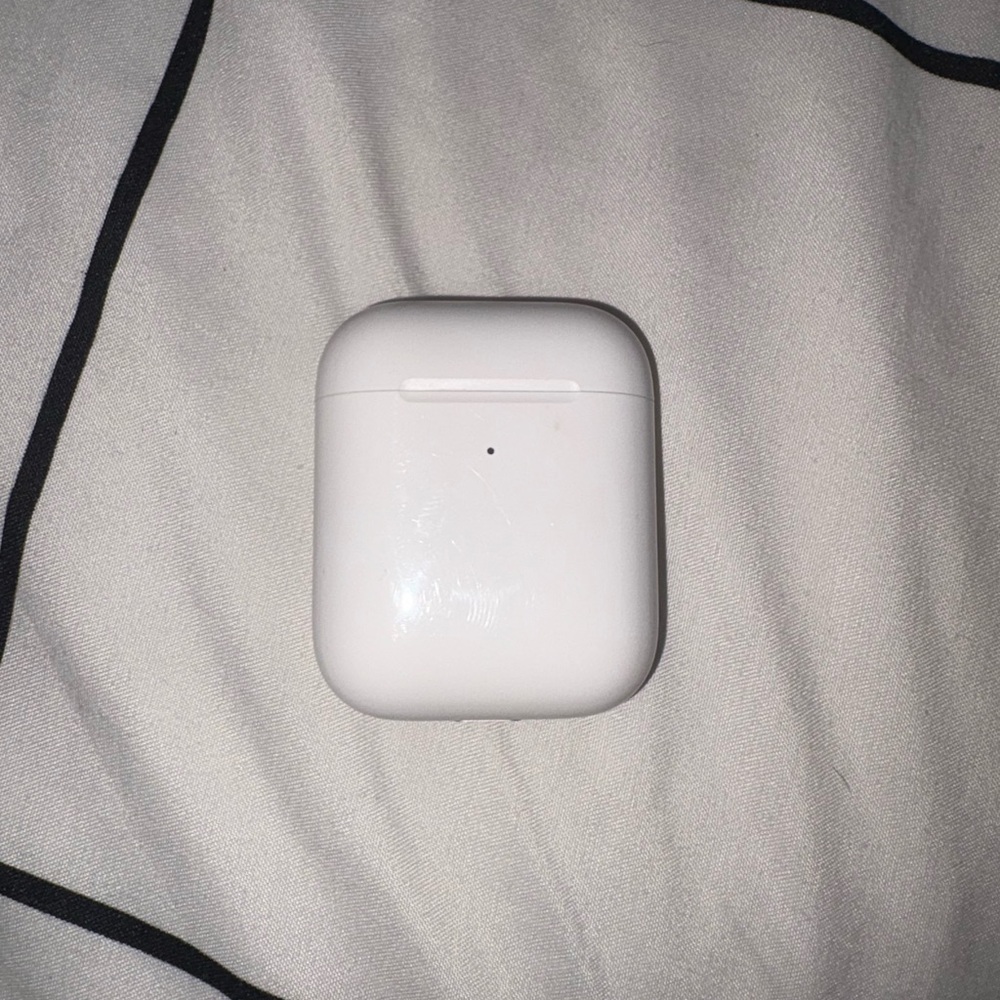 Apple airpods 2nd generation